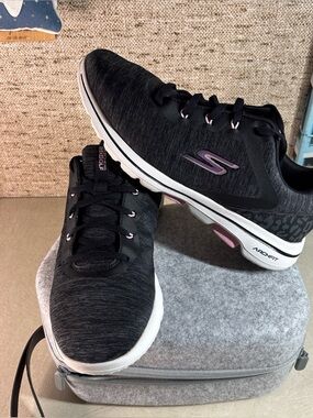 Women Skechers GO GOLF Arch Fit Shoes Mens Size 10 Black Gray Comfort